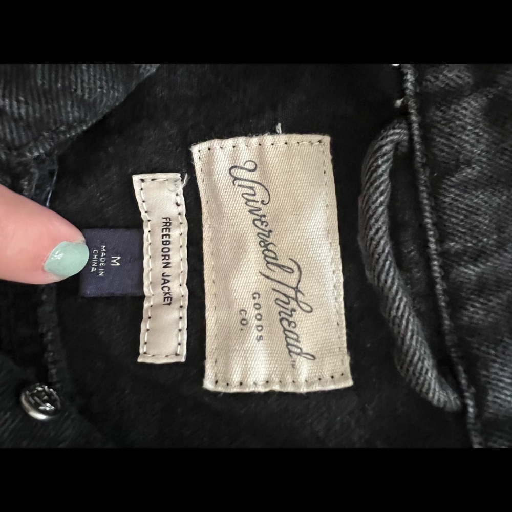 Black Universal Thread Denim Jacket - image 2